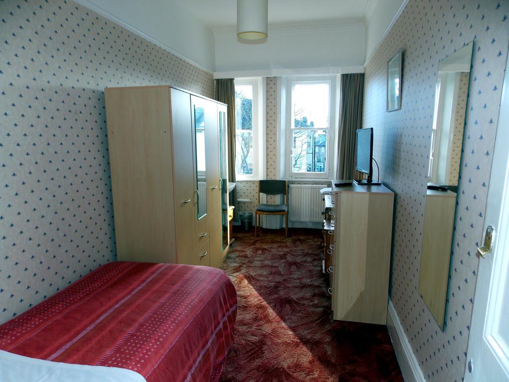 Dillons Hotel Londra Camera foto